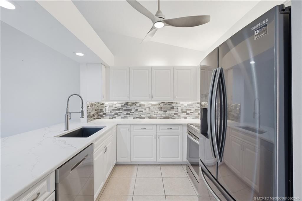209 River Walk, Hutchinson Island, FL 34949 photo 9