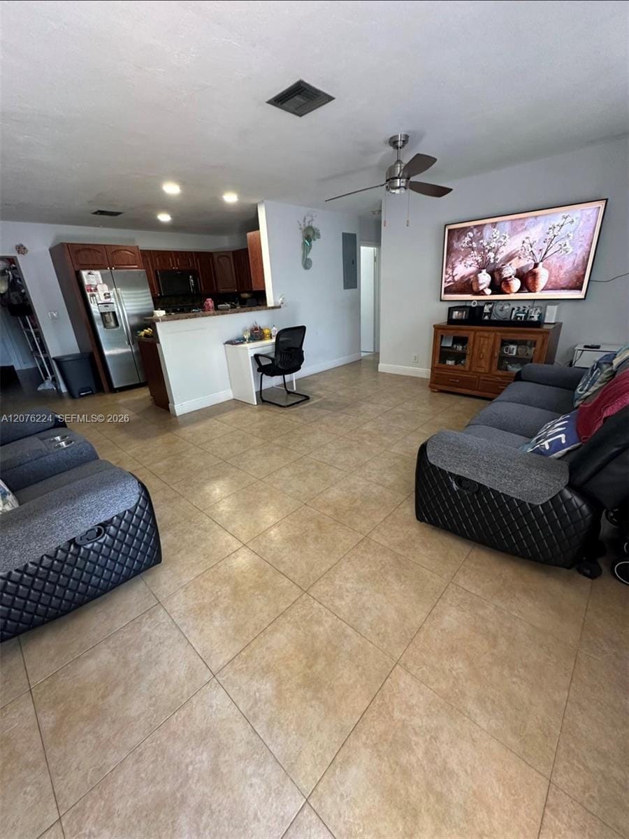 607 NW 42nd Street, Oakland Park, FL 33309