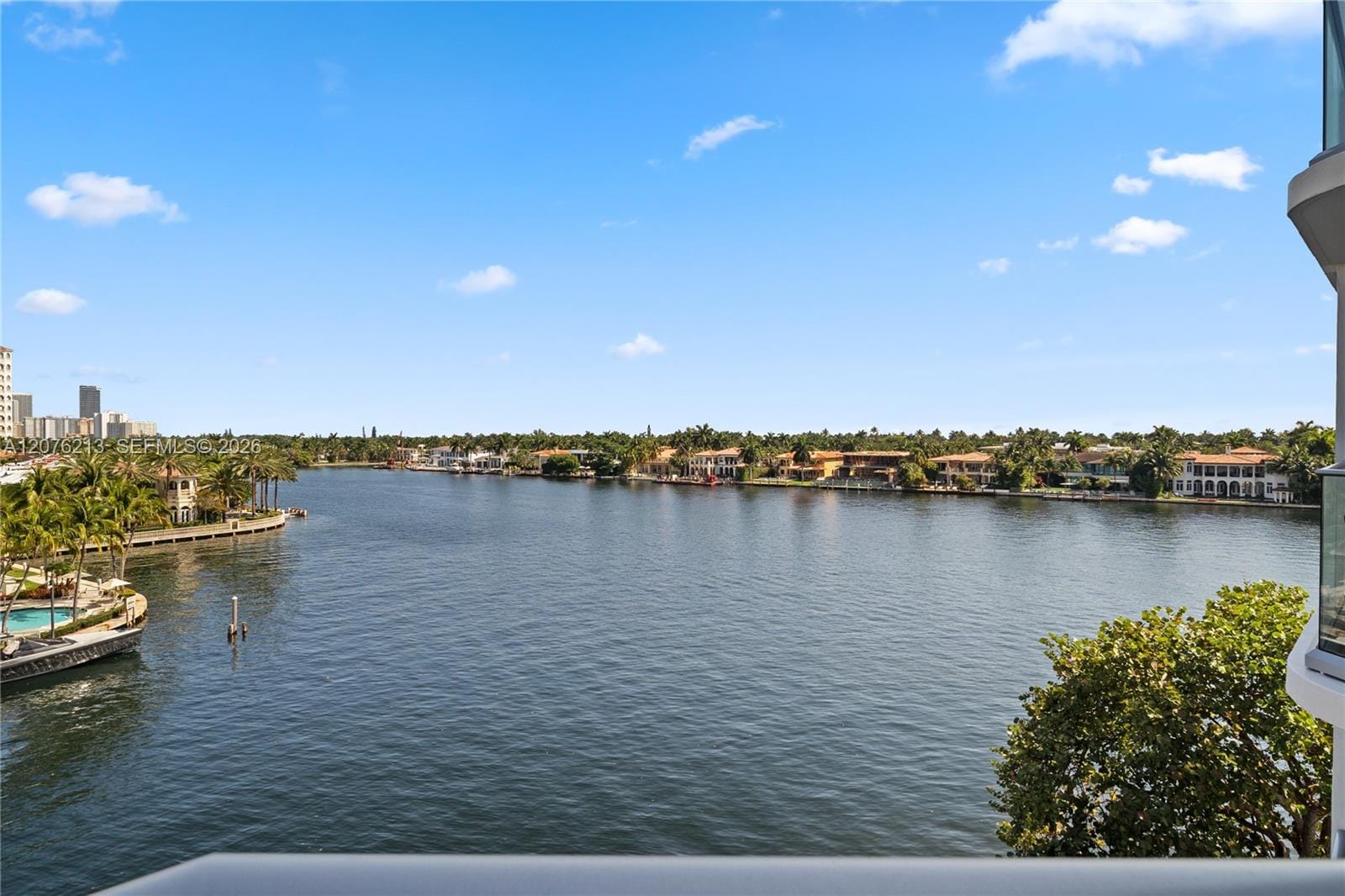 19707 Turnberry Way 6K, Aventura, FL 33180 photo 3