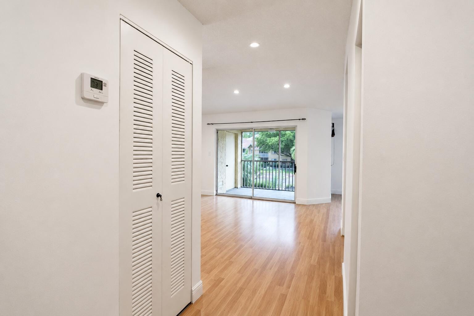 954 Coral Club Drive 954 — photo 3