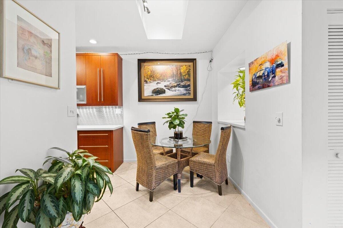 1301 N RIVERSIDE Drive 1 — photo 11