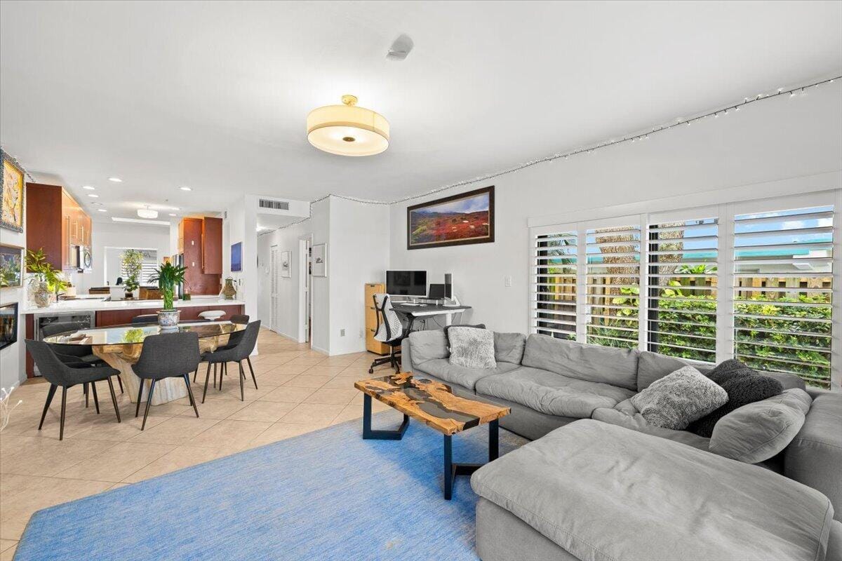 1301 N RIVERSIDE Drive 1 — photo 9