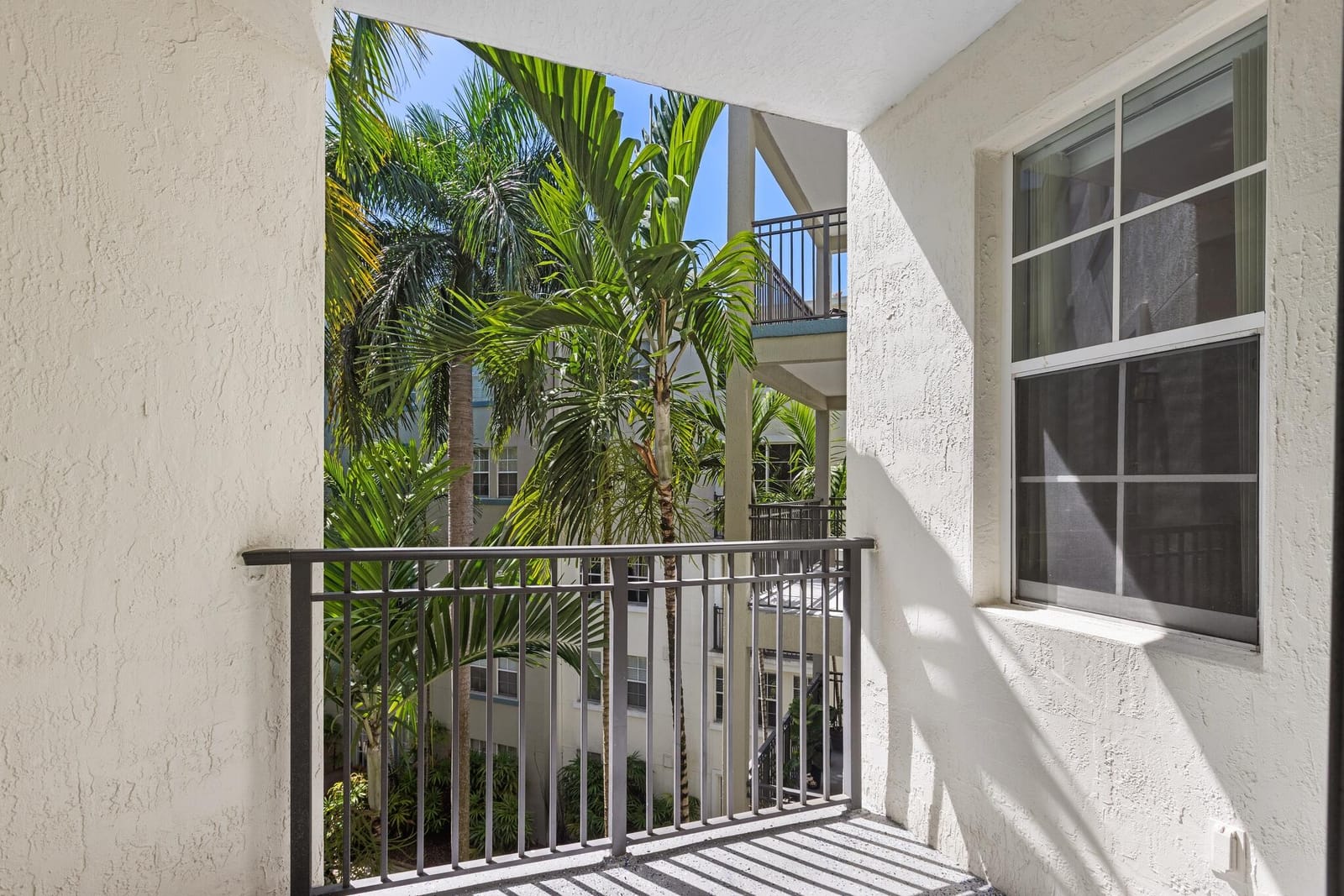 533 NE 3rd Avenue 425, Fort Lauderdale, FL 33301 photo 13