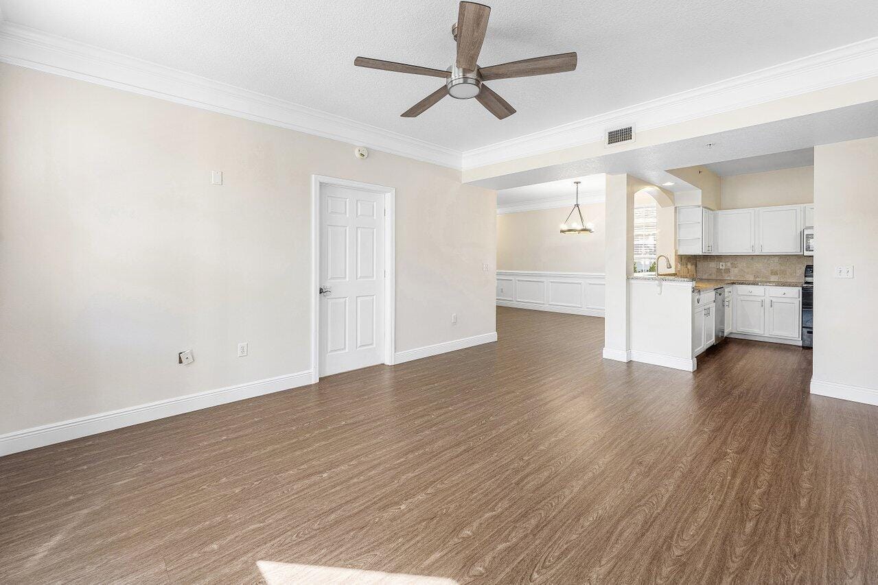 276 Murcia Drive 301, Jupiter, FL 33458 photo 21