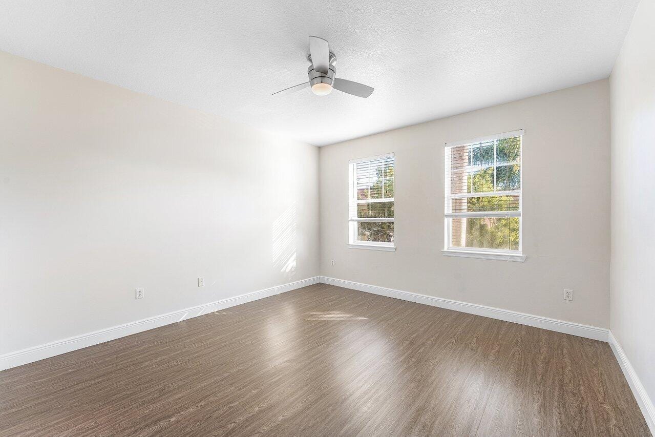 276 Murcia Drive 301, Jupiter, FL 33458 photo 23