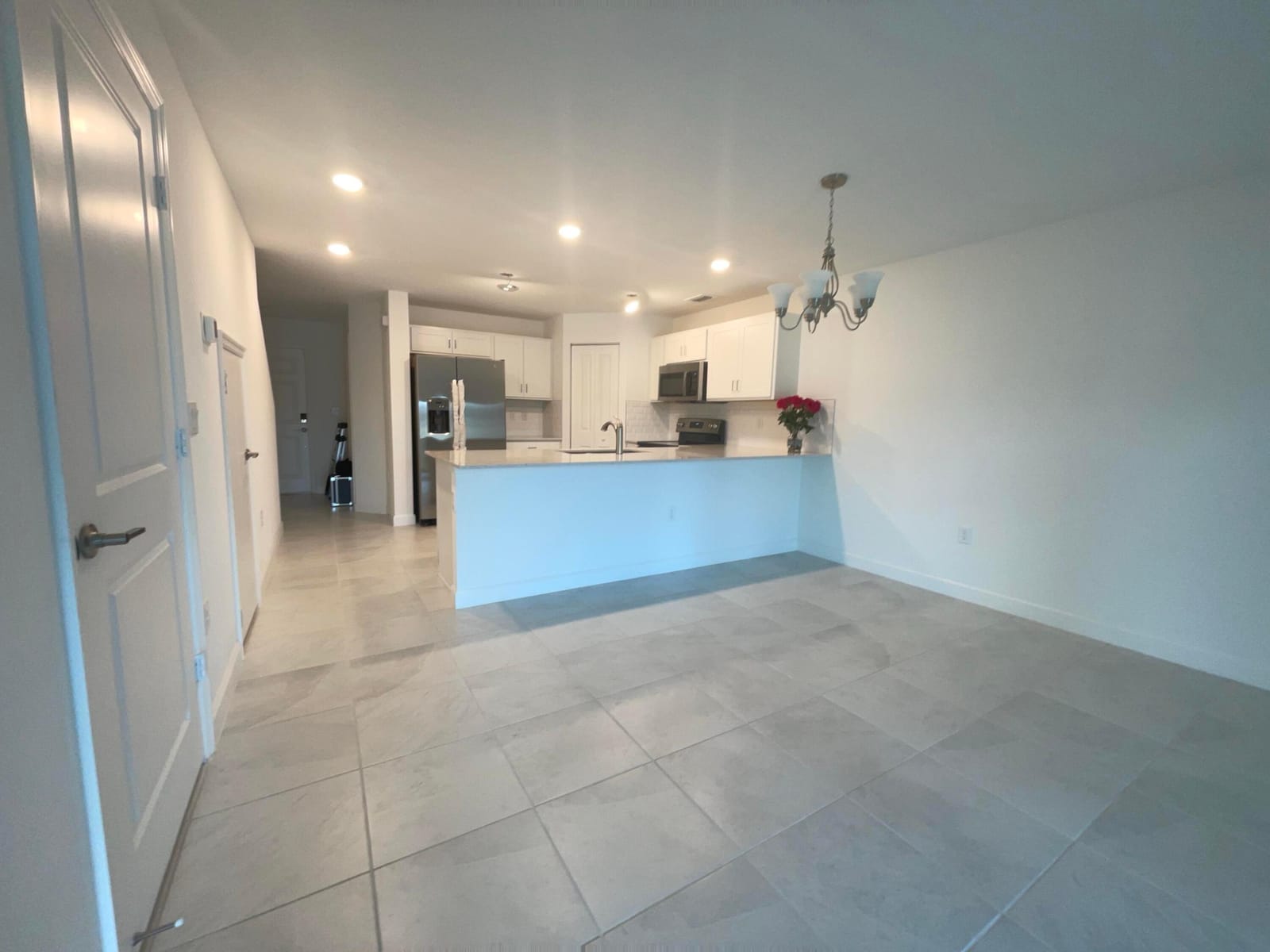6907 Broadwater Lane — photo 3