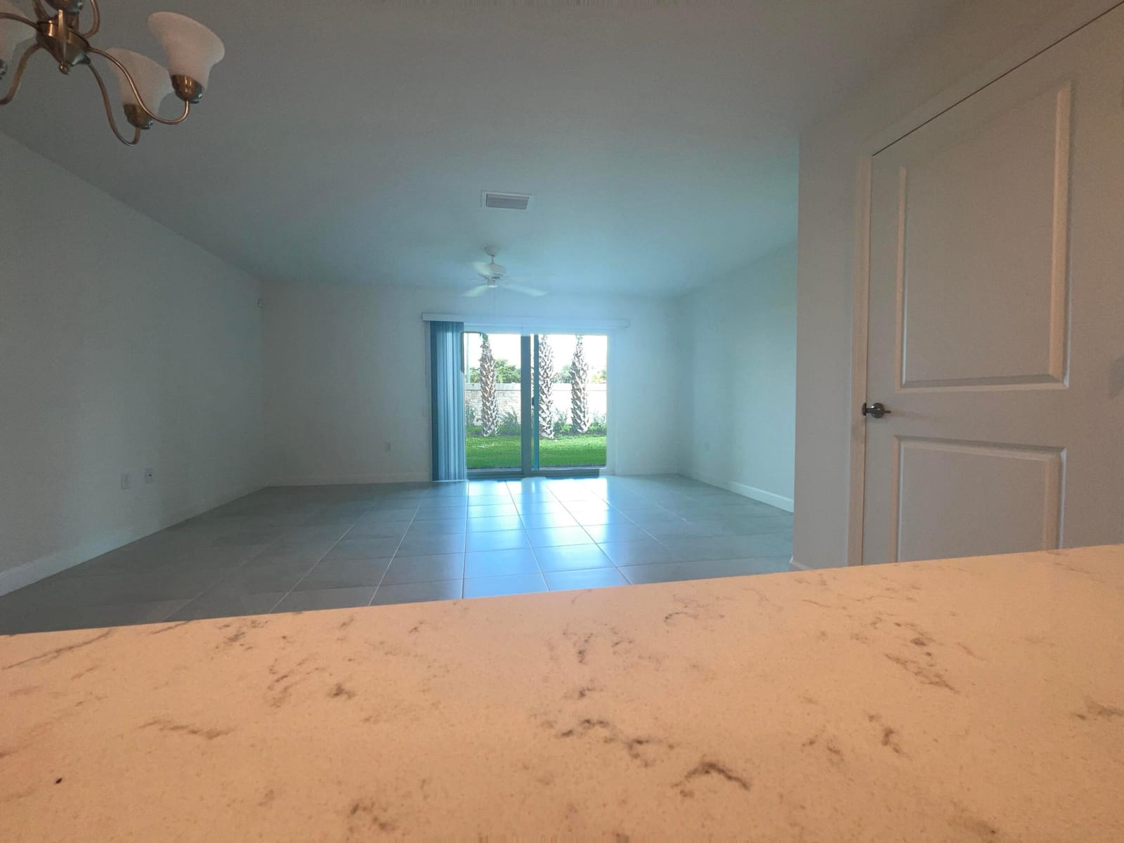6907 Broadwater Lane — photo 6