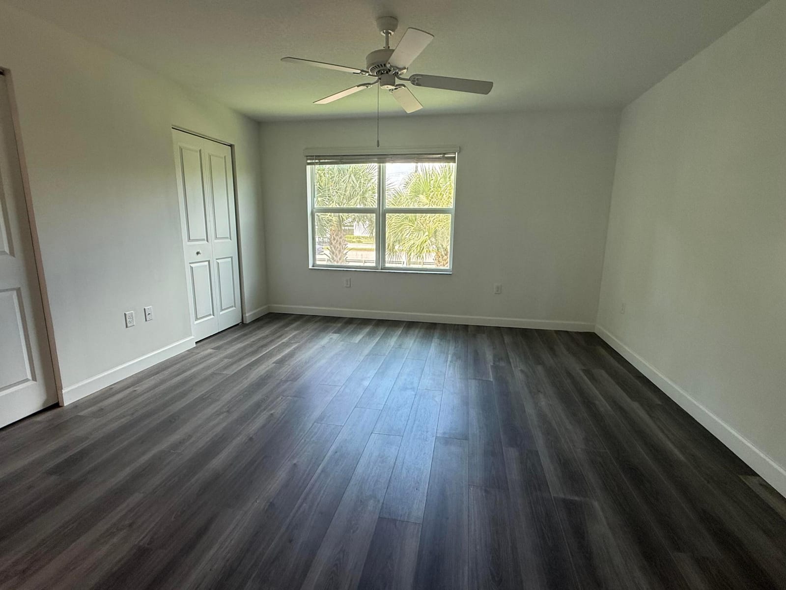 6907 Broadwater Lane — photo 10