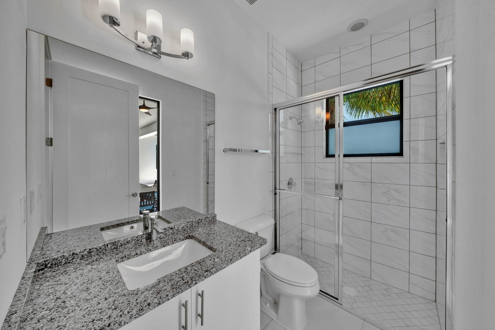 8804 Skyward Street — photo 4