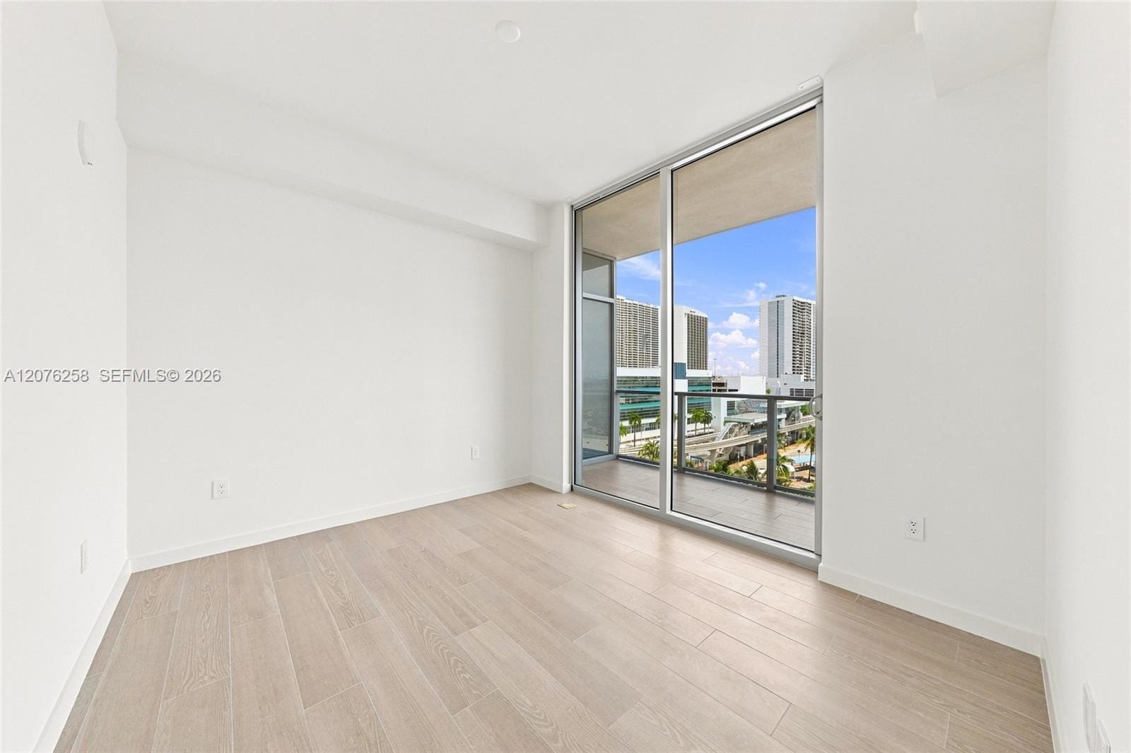 1400 Biscayne Boulevard 708, Miami, FL 33132 photo 11
