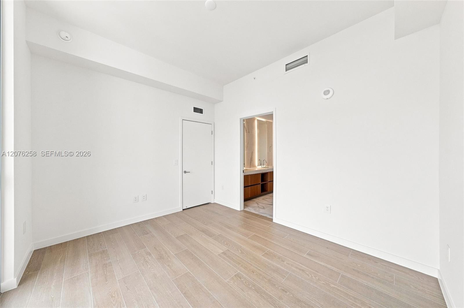 1400 Biscayne Boulevard 708, Miami, FL 33132 photo 15