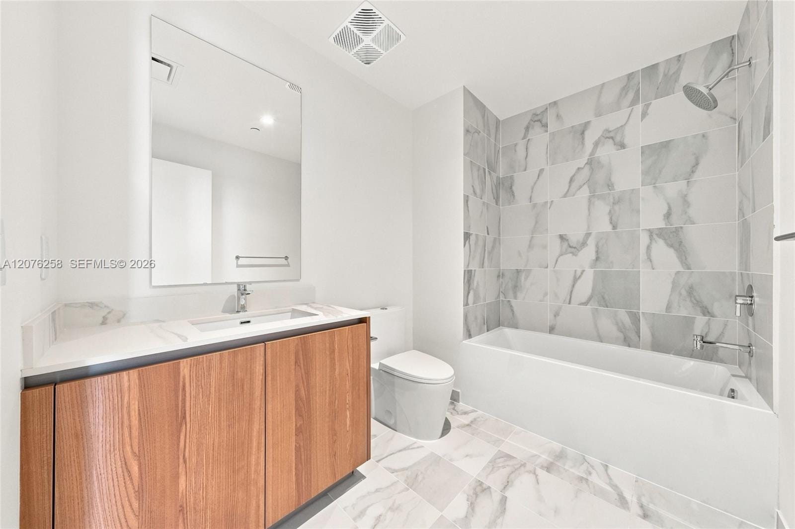 1400 Biscayne Boulevard 708, Miami, FL 33132 photo 18
