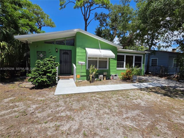 667 W Harbor Drive, St. Petersburg, FL 33705