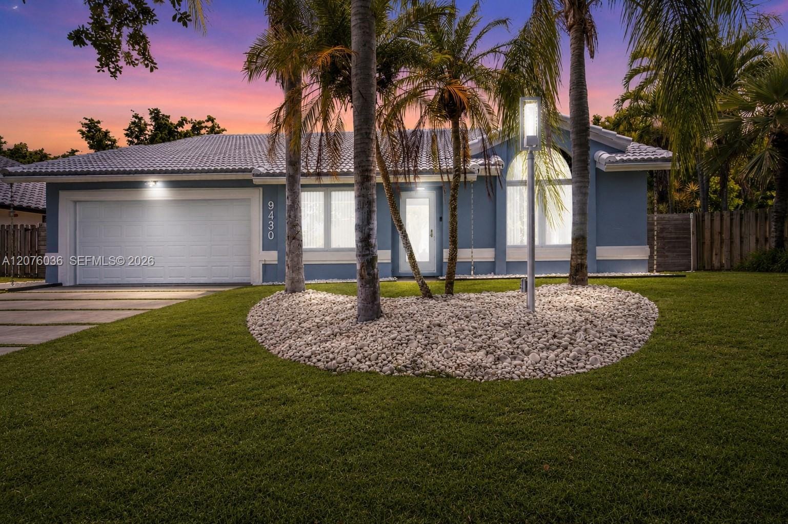 9430 SW 215th Lane — photo 2