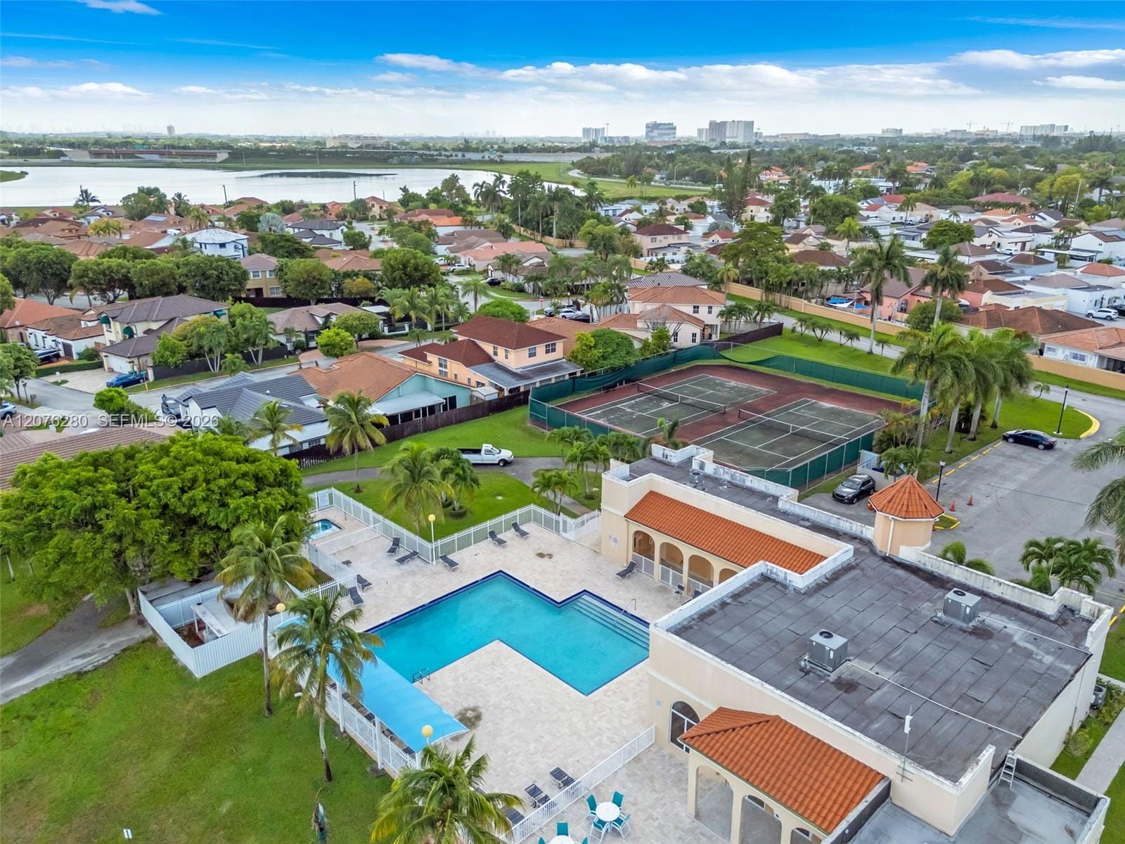 1180 NW 124th Place 208, Miami, FL 33182 photo 18