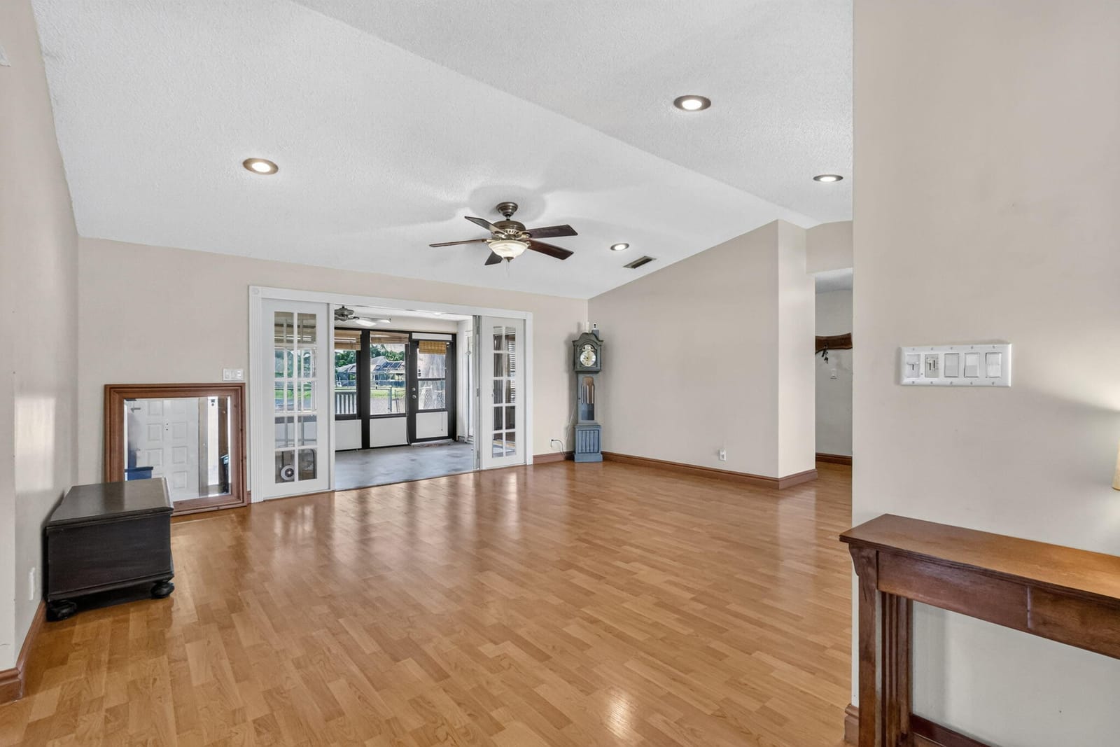 8353 Raymond Drive, Boynton Beach, FL 33472 photo 14