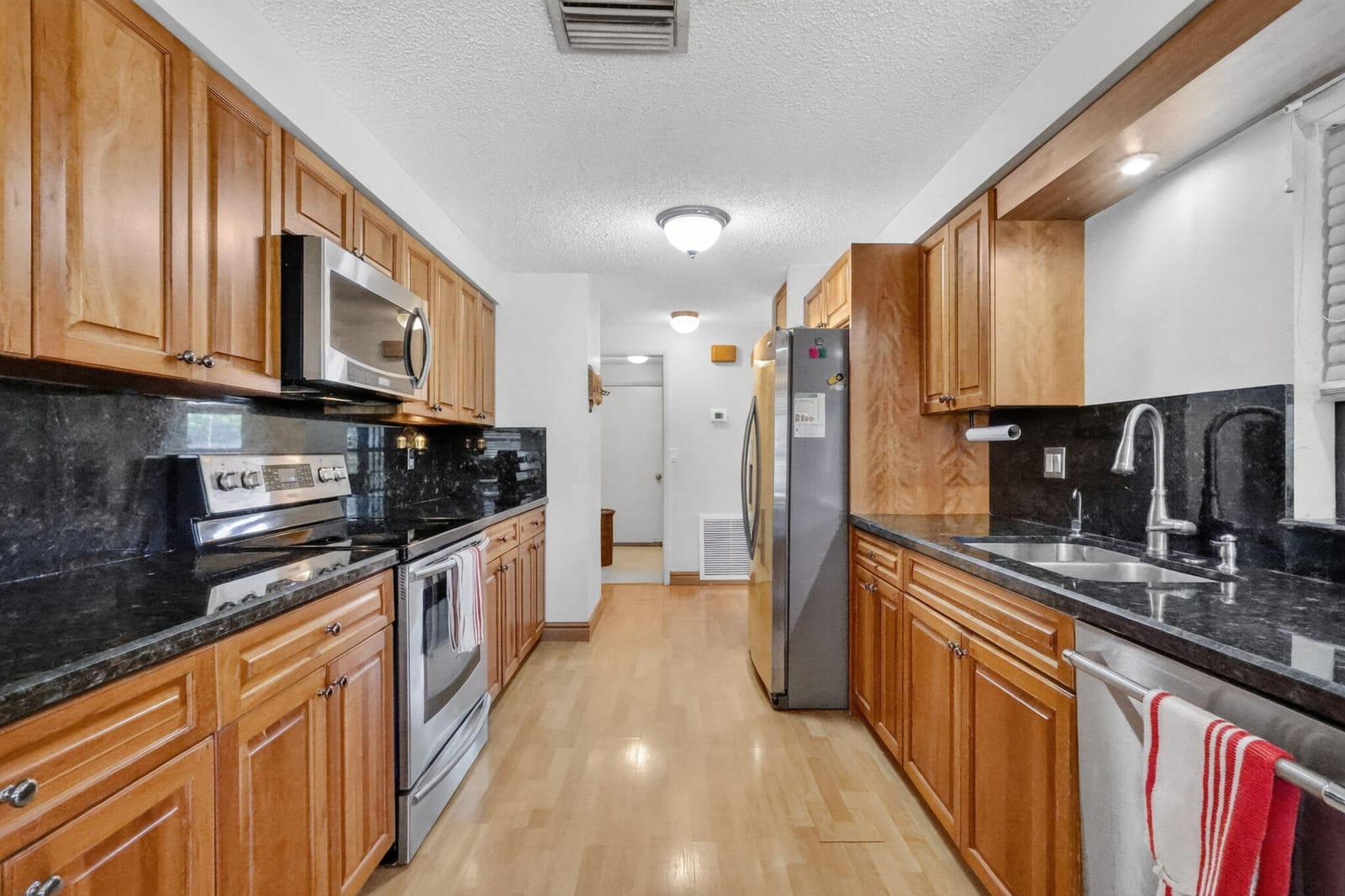 8353 Raymond Drive — photo 5