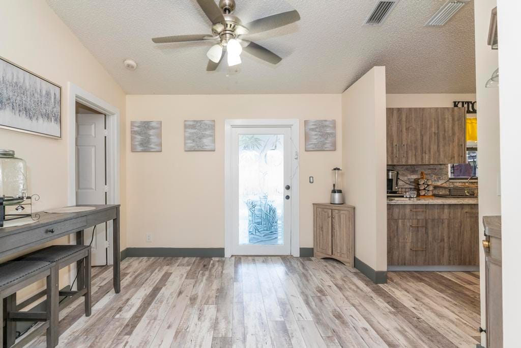 15211 60th Place N, The Acreage, FL 33470 photo 16