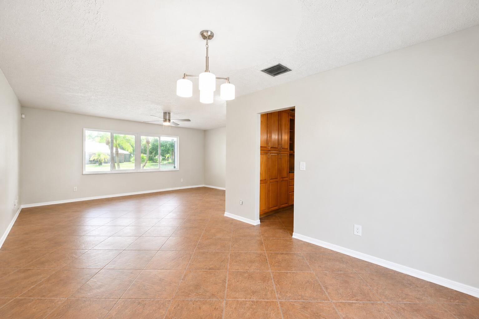 1091 SE Preston Lane, Port St. Lucie, FL 34983 photo 14