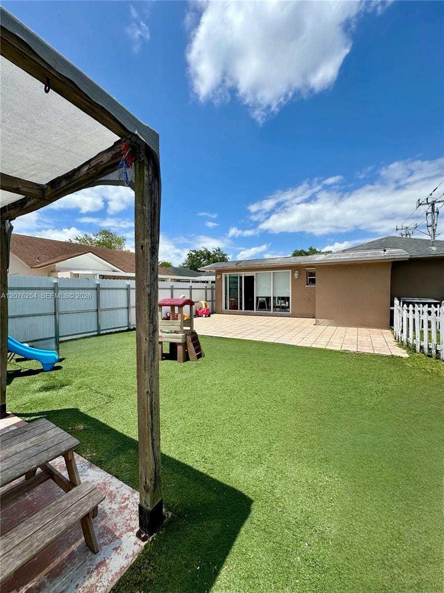 10330 Puerto Rico Drive, Cutler Bay, FL 33189 photo 1