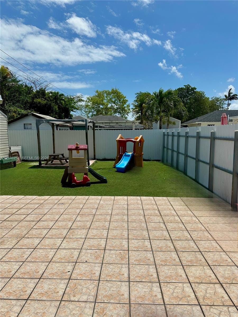 10330 Puerto Rico Drive, Cutler Bay, FL 33189 photo 16