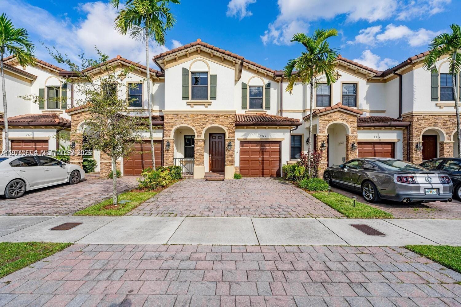 8945 NW 98th Avenue, Doral, FL 33178
