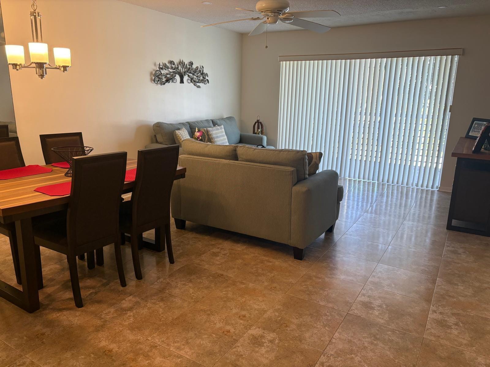 711 LORI Drive 202, Palm Springs, FL 33461 photo 2
