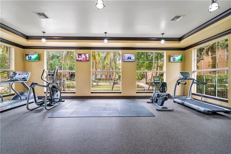 8020 N NOB HILL Road 206, Tamarac, FL 33321 photo 17