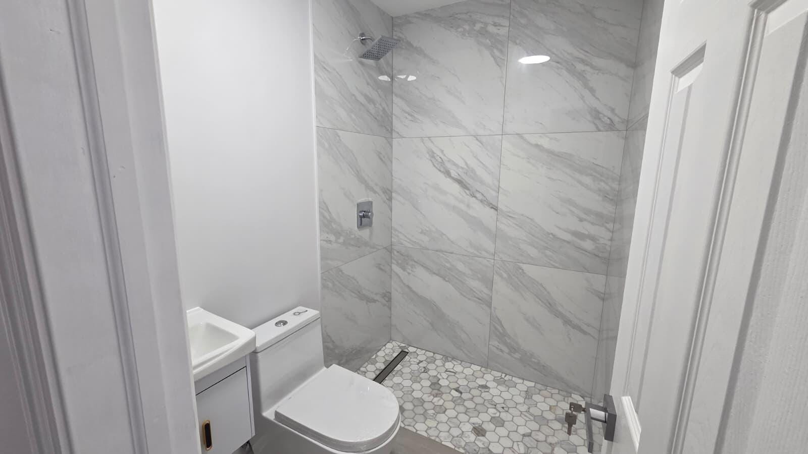 2539 CLEVELAND Street — photo 3