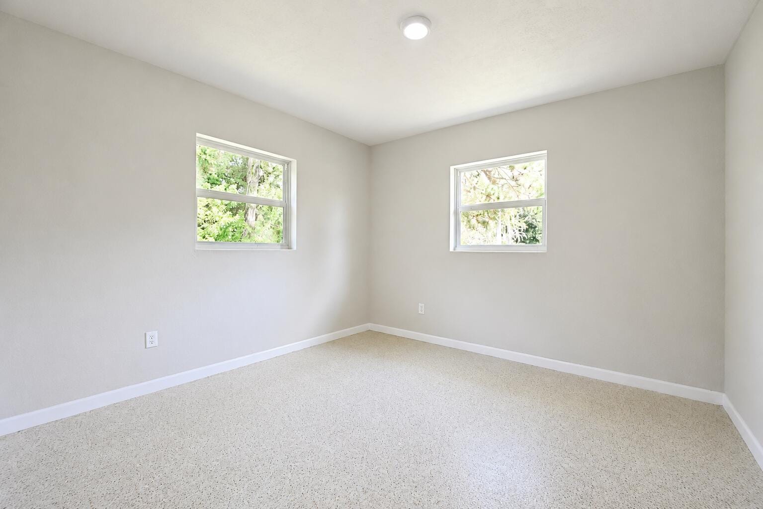 5502 SAN DIEGO Avenue, Fort Pierce, FL 34946 photo 13