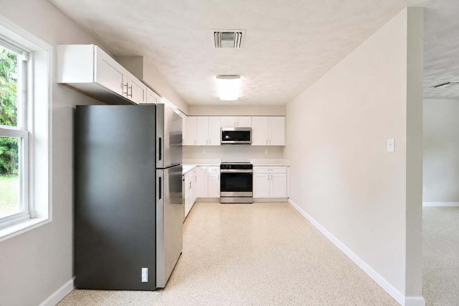 5502 SAN DIEGO Avenue — photo 4