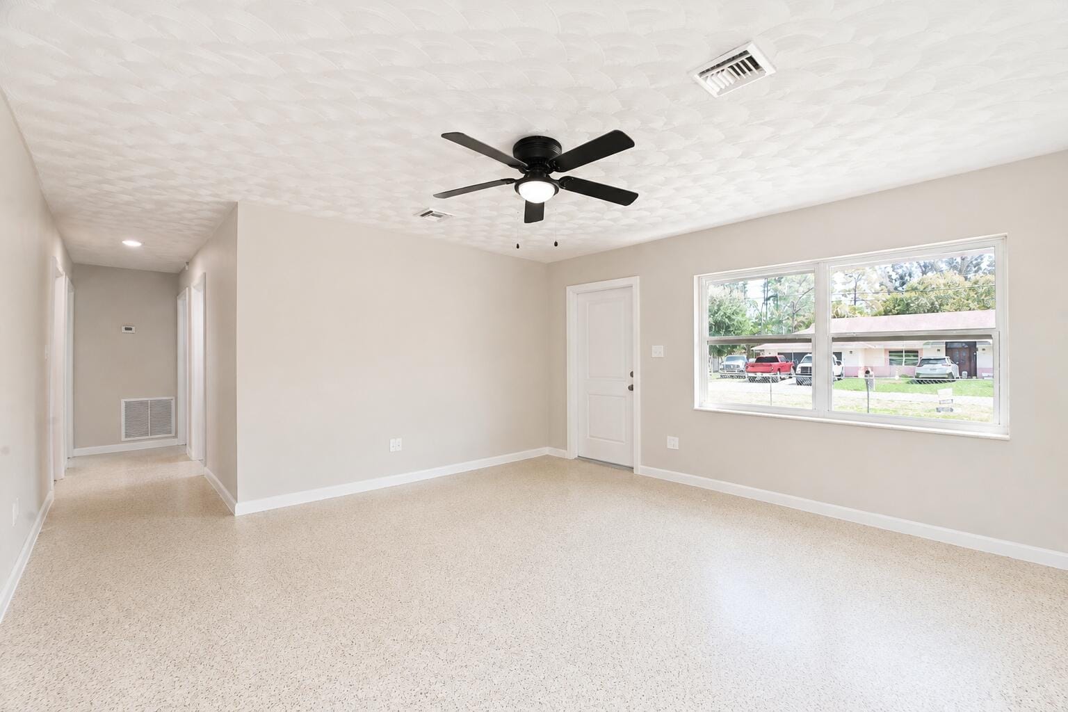 5502 SAN DIEGO Avenue — photo 8