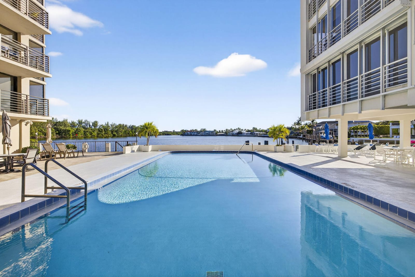 900 NE SPANISH RIVER Boulevard 2w, Boca Raton, FL 33431 photo 14