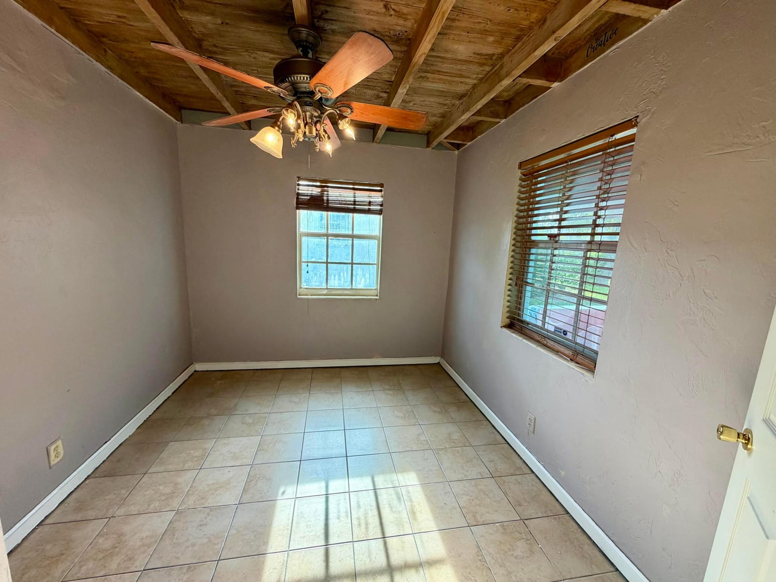 1061 W 4TH Street, Riviera Beach, FL 33404 photo 3