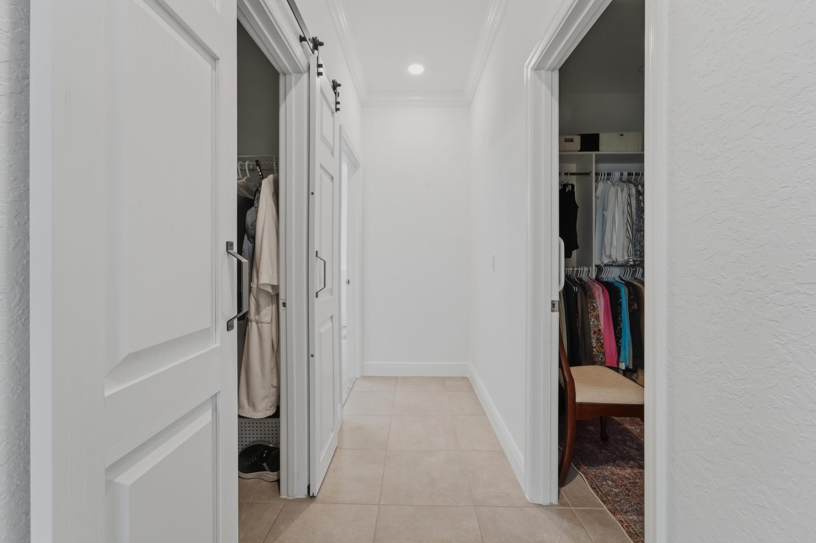 7214 NW Farnsworth Circle — photo 10