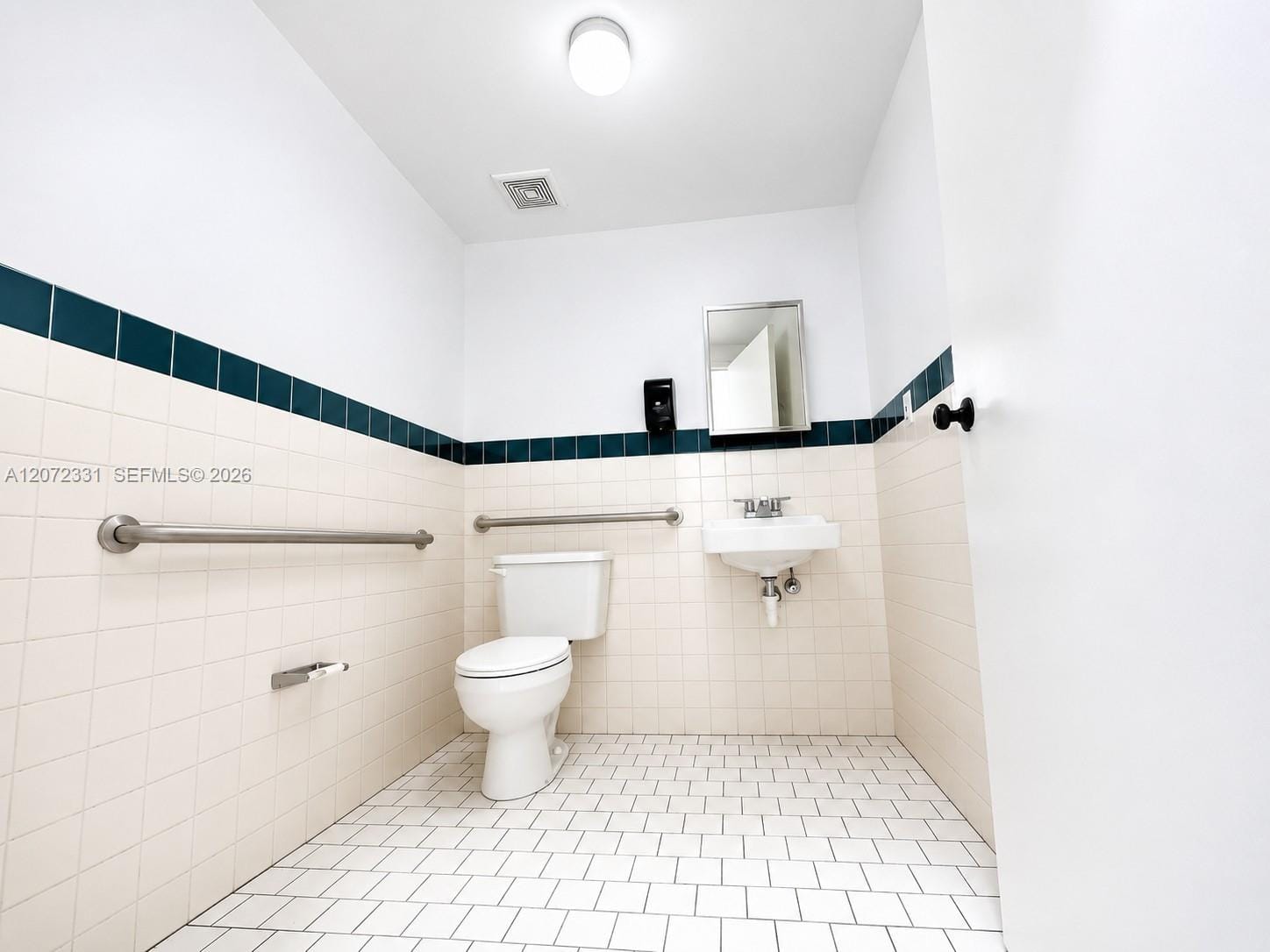 17304 Walker Avenue 113, Miami, FL 33157 photo 5