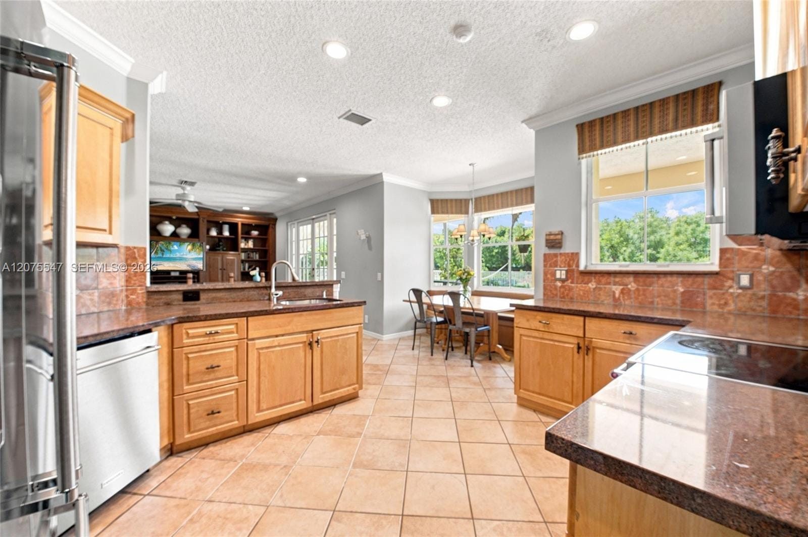 861 Crestview Circle, Weston, FL 33327 photo 13
