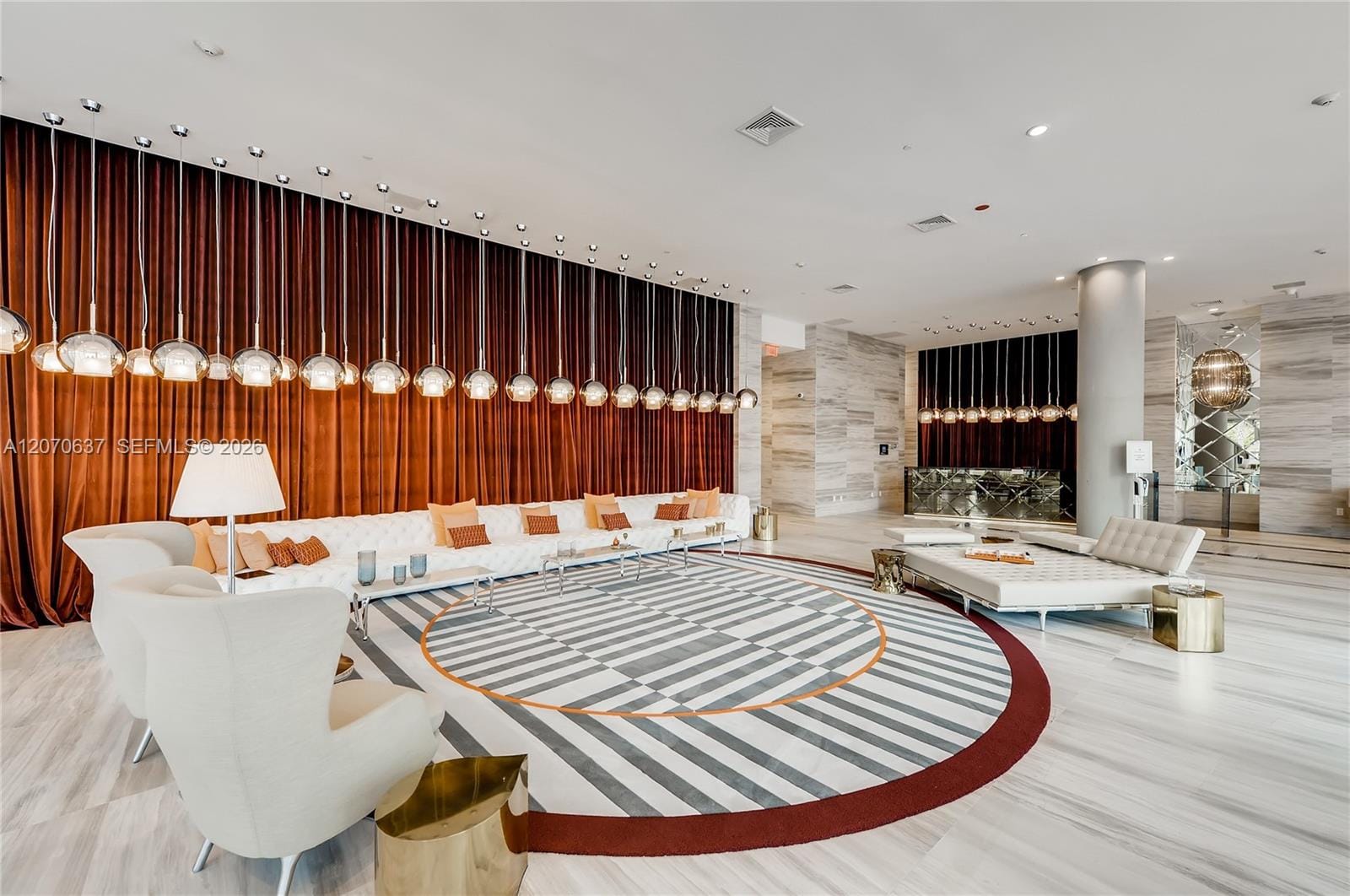 2000 Metropica Way 417 — photo 12