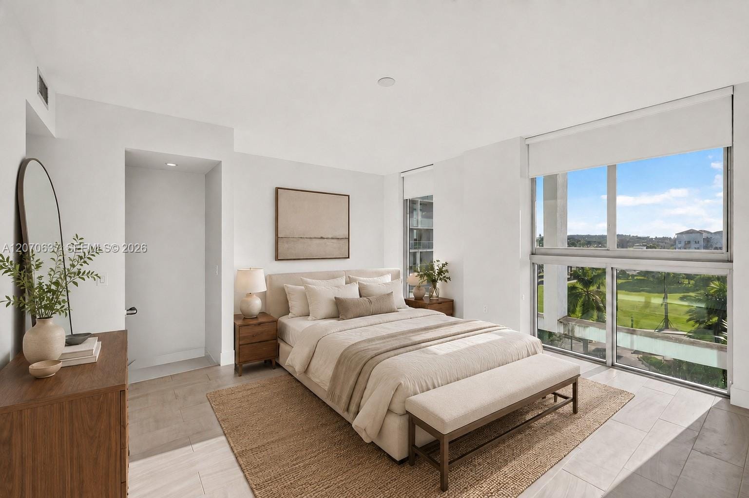 2000 Metropica Way 417 — photo 5