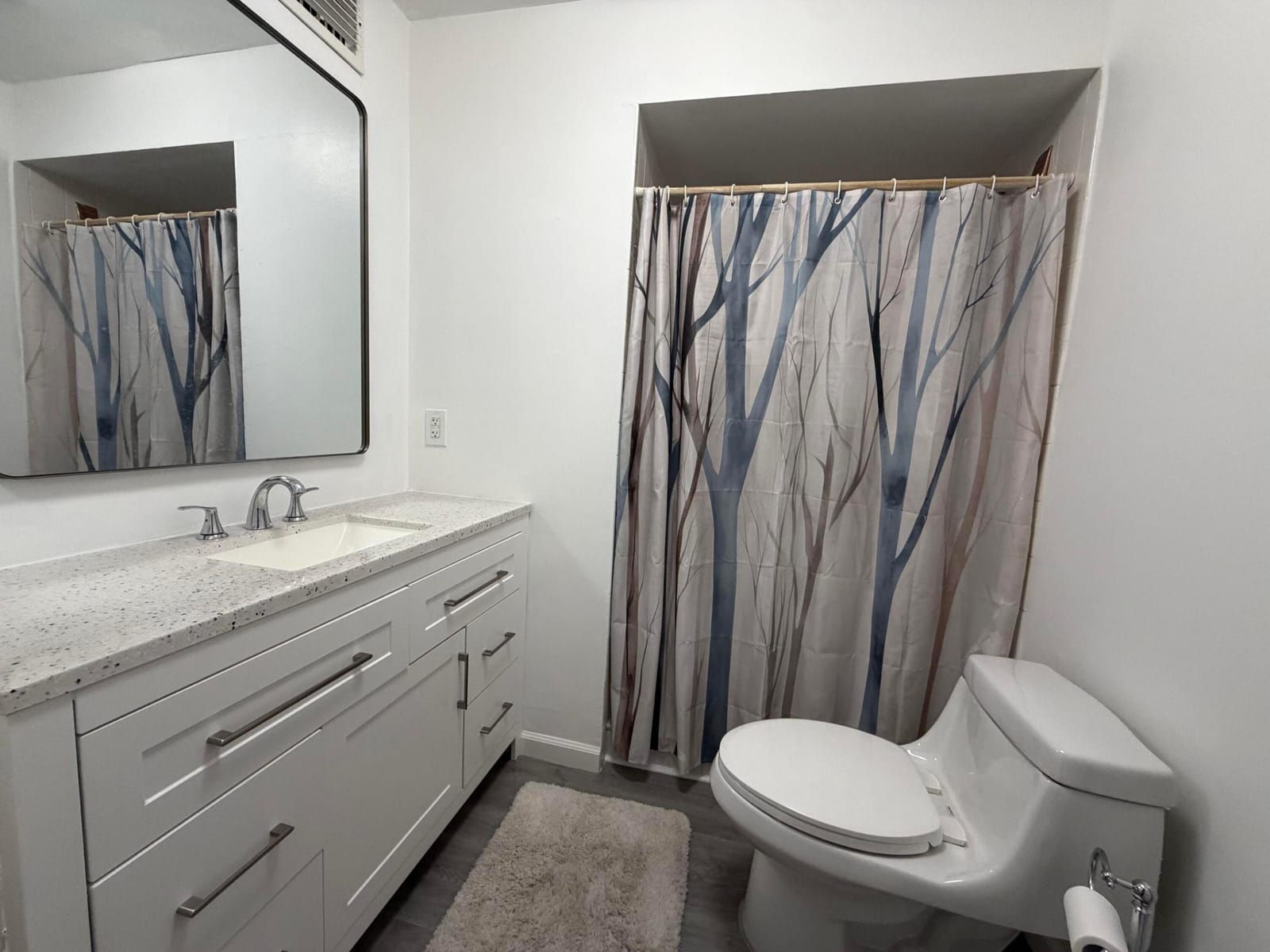 1630 EMBASSY Drive 309 — photo 5