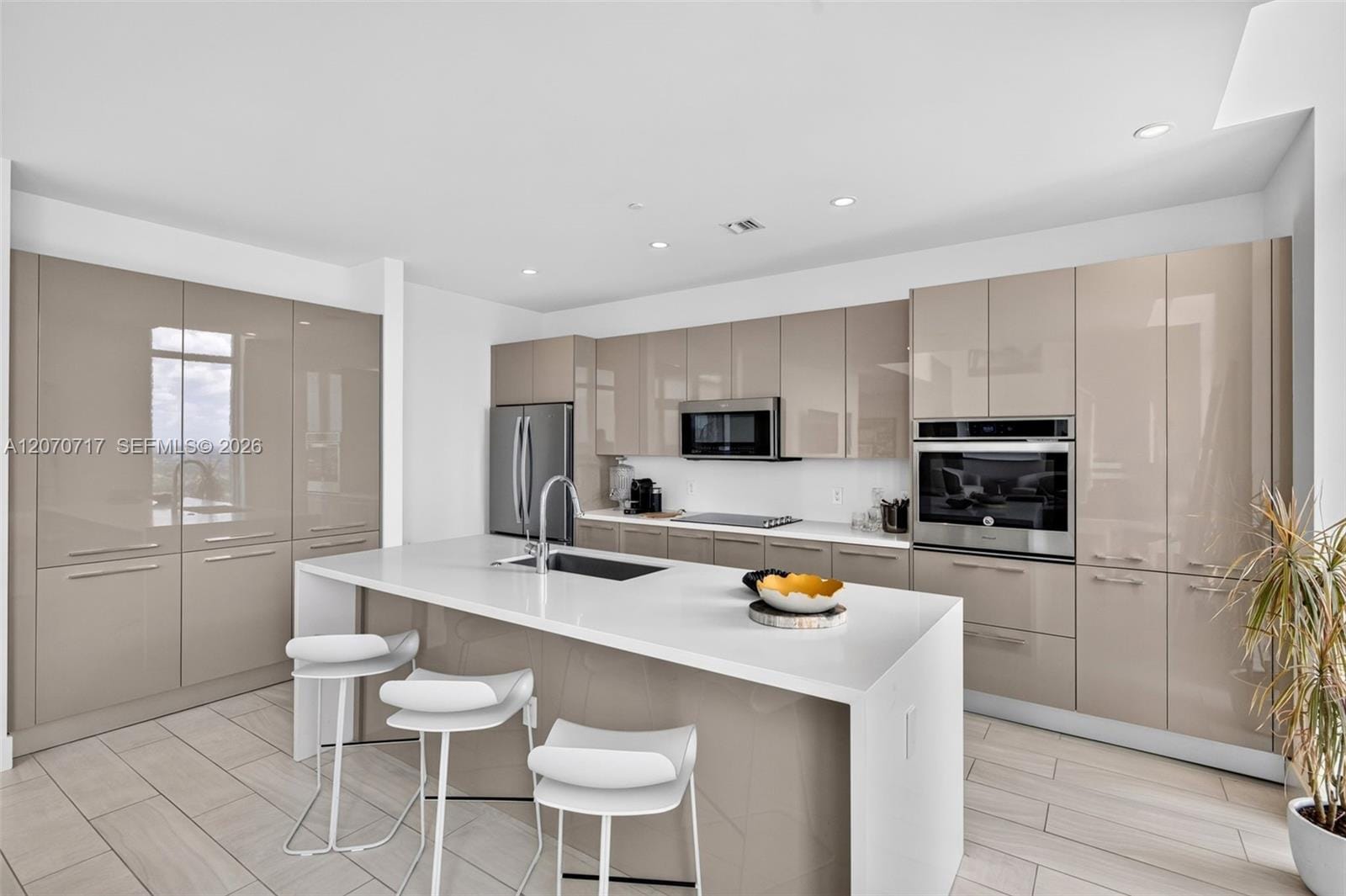 2000 Metropica Way PH07, Sunrise, FL 33323 photo 7