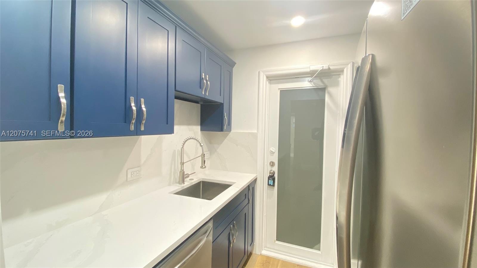 255 Sunrise Drive 107, Key Biscayne, FL 33149 photo 12