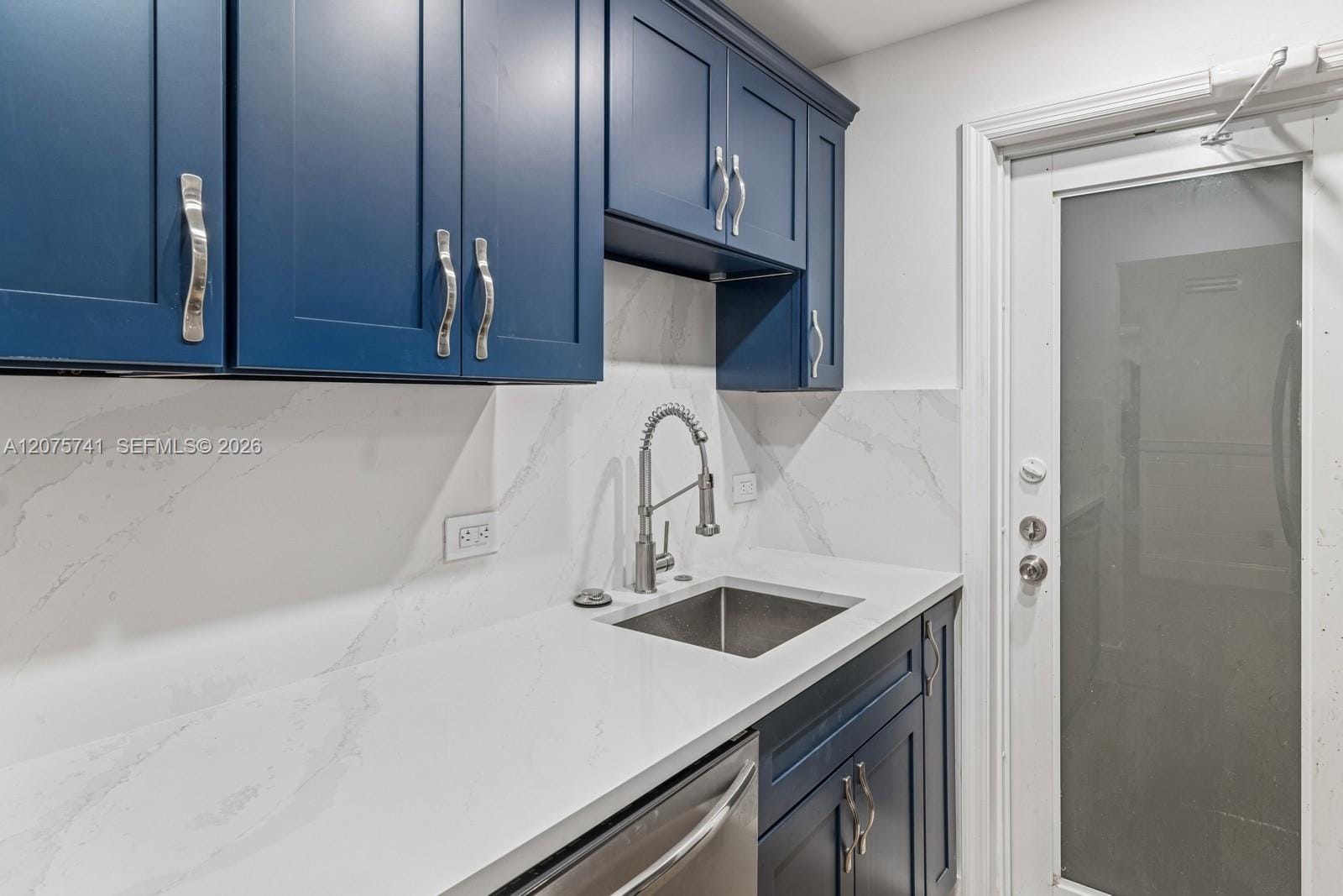 255 Sunrise Drive 107, Key Biscayne, FL 33149 photo 13