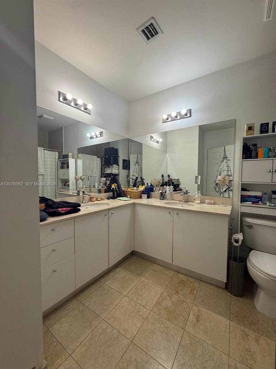 2100 Van Buren Street 216 — photo 11