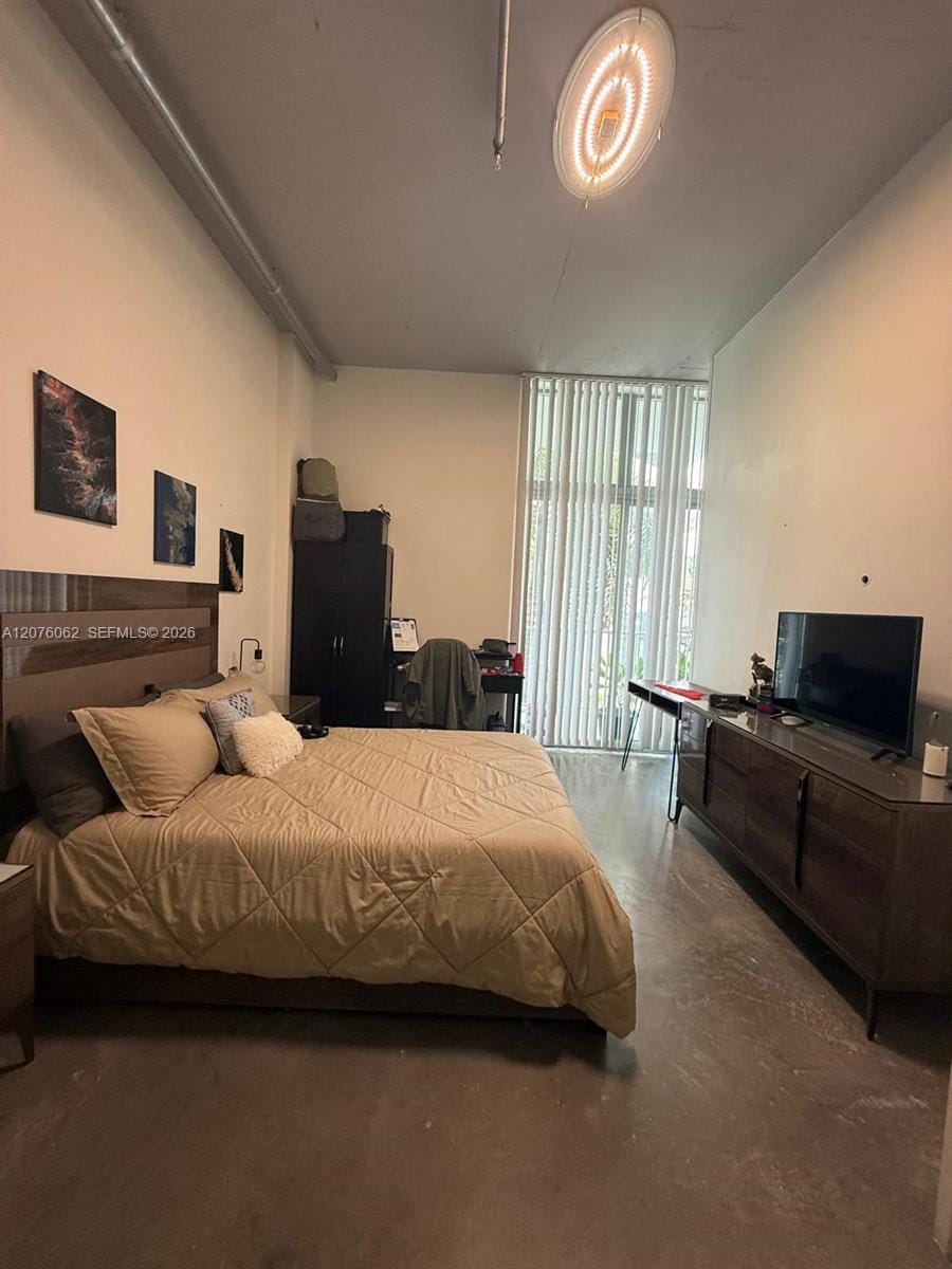 2100 Van Buren Street 216 — photo 8