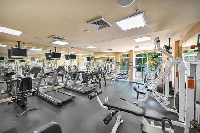 6001 SW 70th Street 512, South Miami, FL 33143