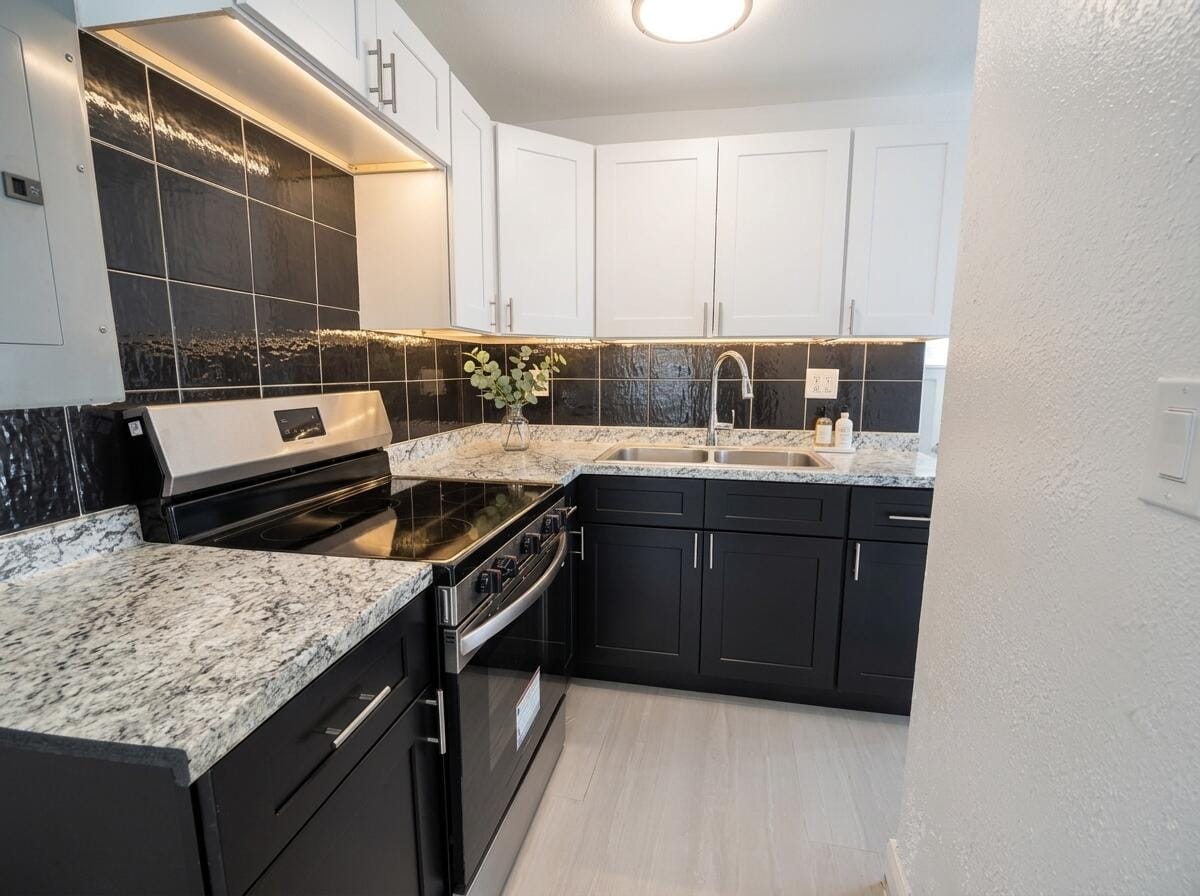 825 TRUMAN Street 2, Lake Worth Beach, FL 33460