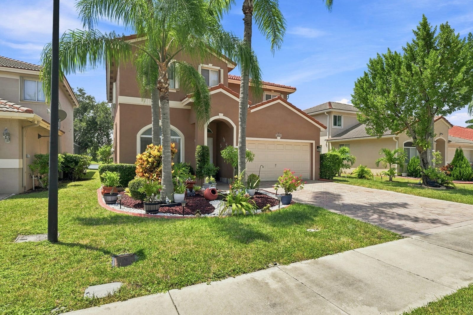 5021 PEBBLEBROOK Terrace — photo 3