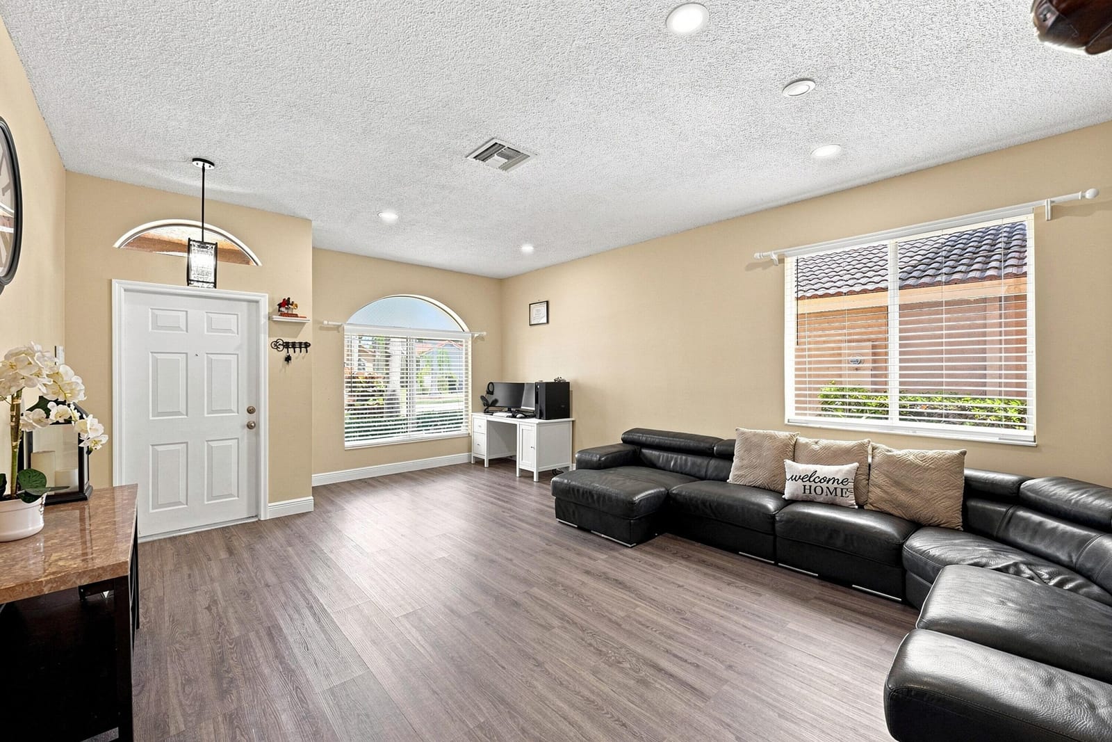 5021 PEBBLEBROOK Terrace — photo 8