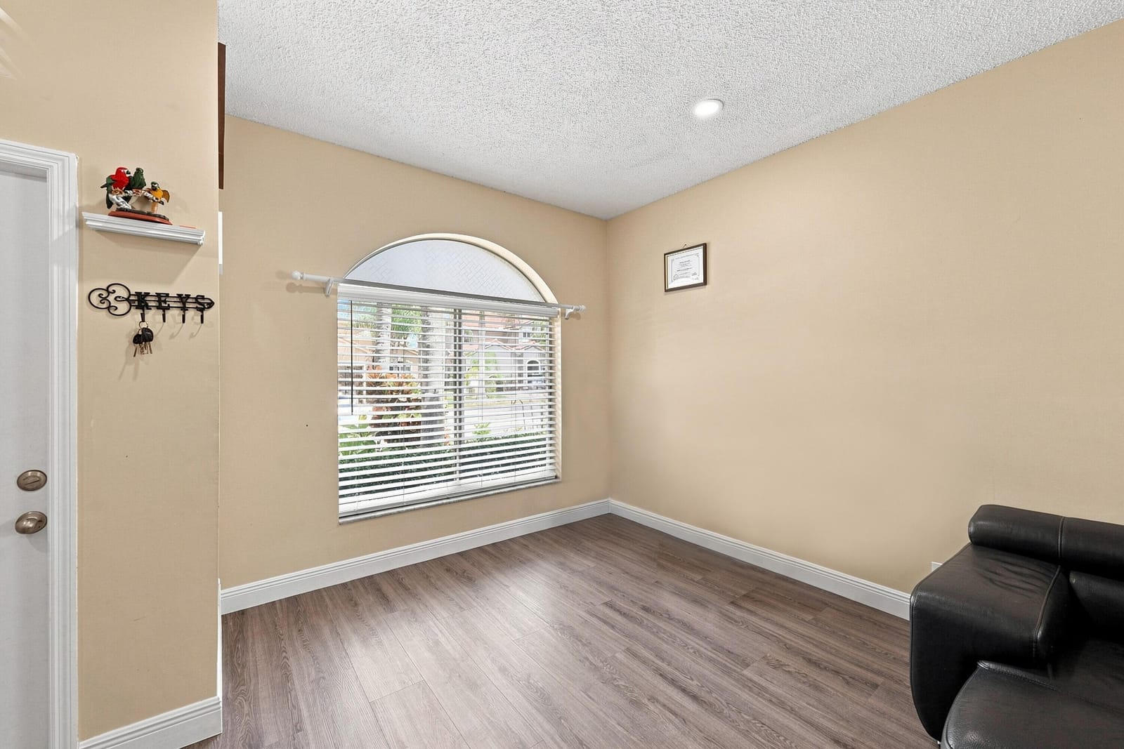 5021 PEBBLEBROOK Terrace — photo 9